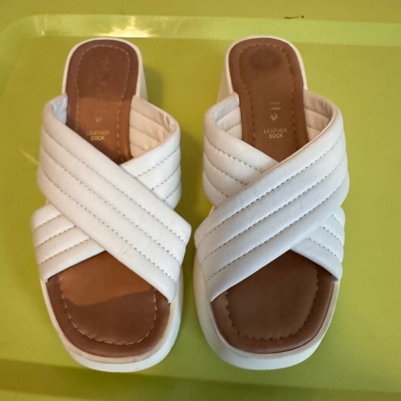 Mariella White Leather Platform Sandals 8 - Picture 4 of 6